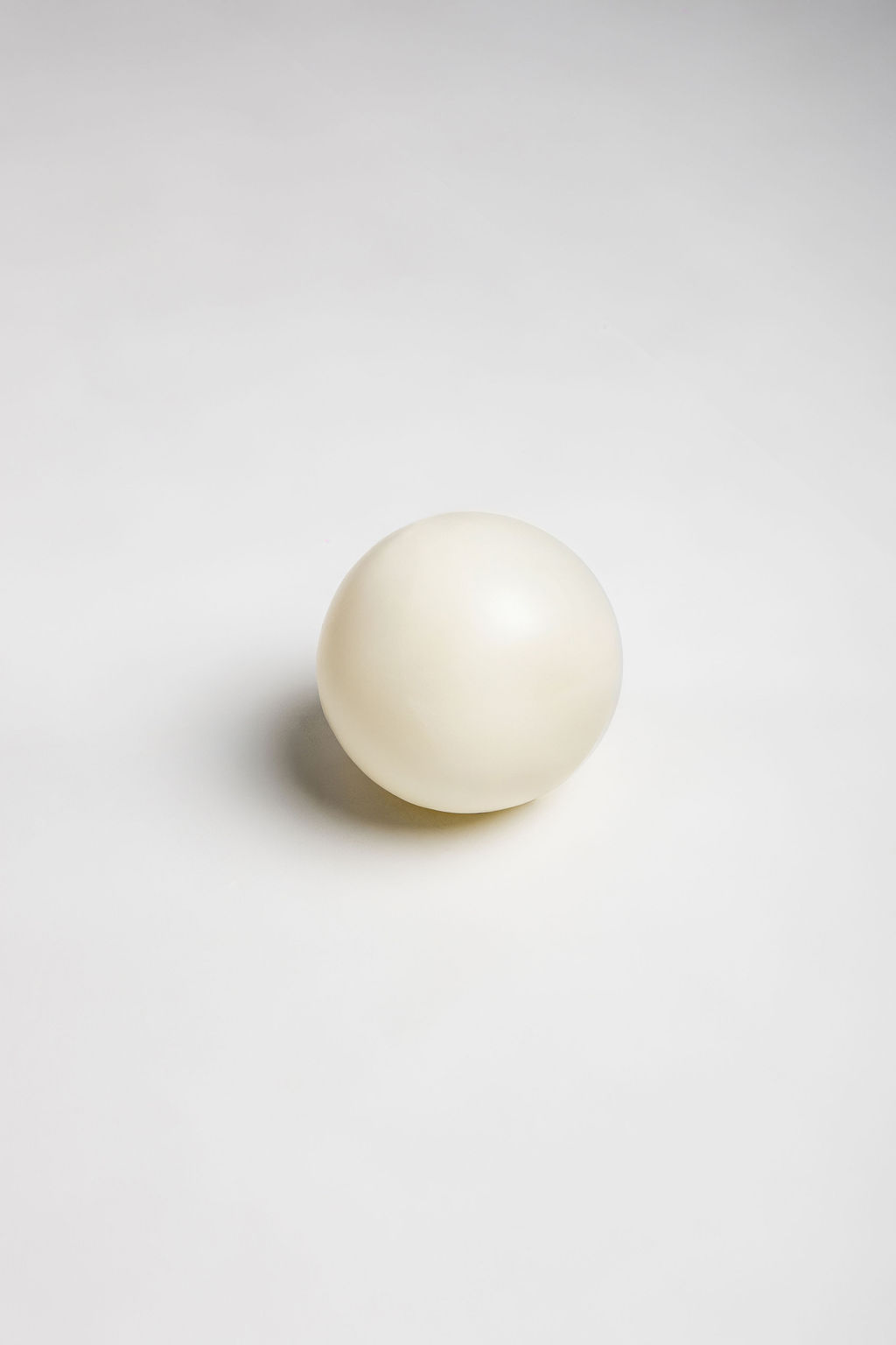 Pilates 101 mini stability ball in Ivory